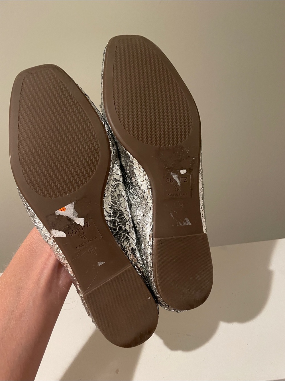 Schutz crackle silver metallic leather ballet flats Anthropologie size 7 fit 8 - Picture 5 of 6